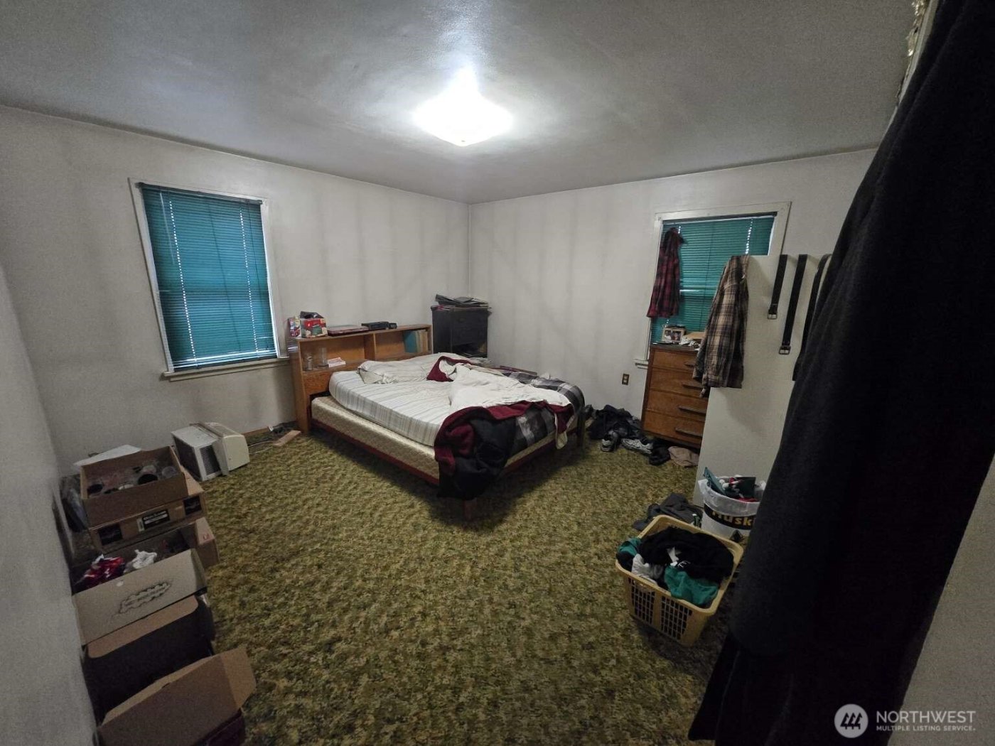 1318 S 6th Avenue , Yakima, WA 98902