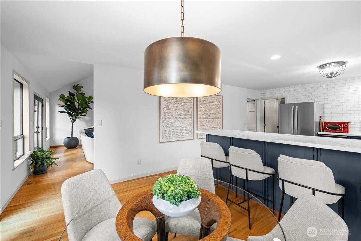 15457 256th Avenue SE, Issaquah, WA 98027