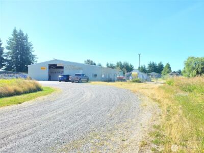 6881 E 5th Place , Lynden, WA 98264