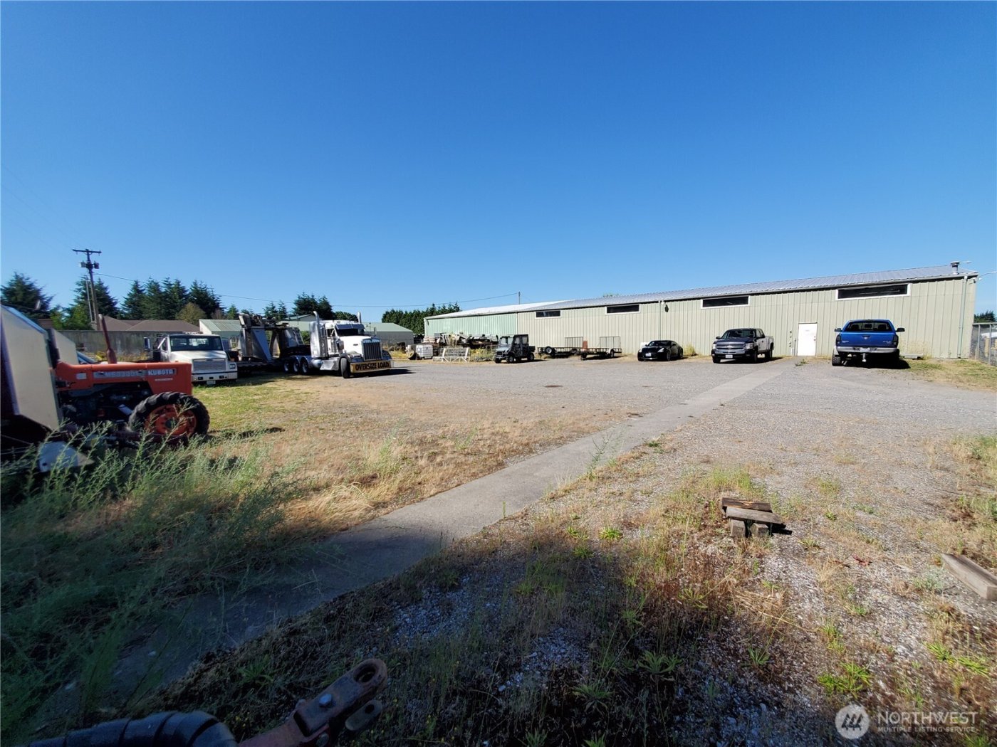 6881 E 5th Place , Lynden, WA 98264