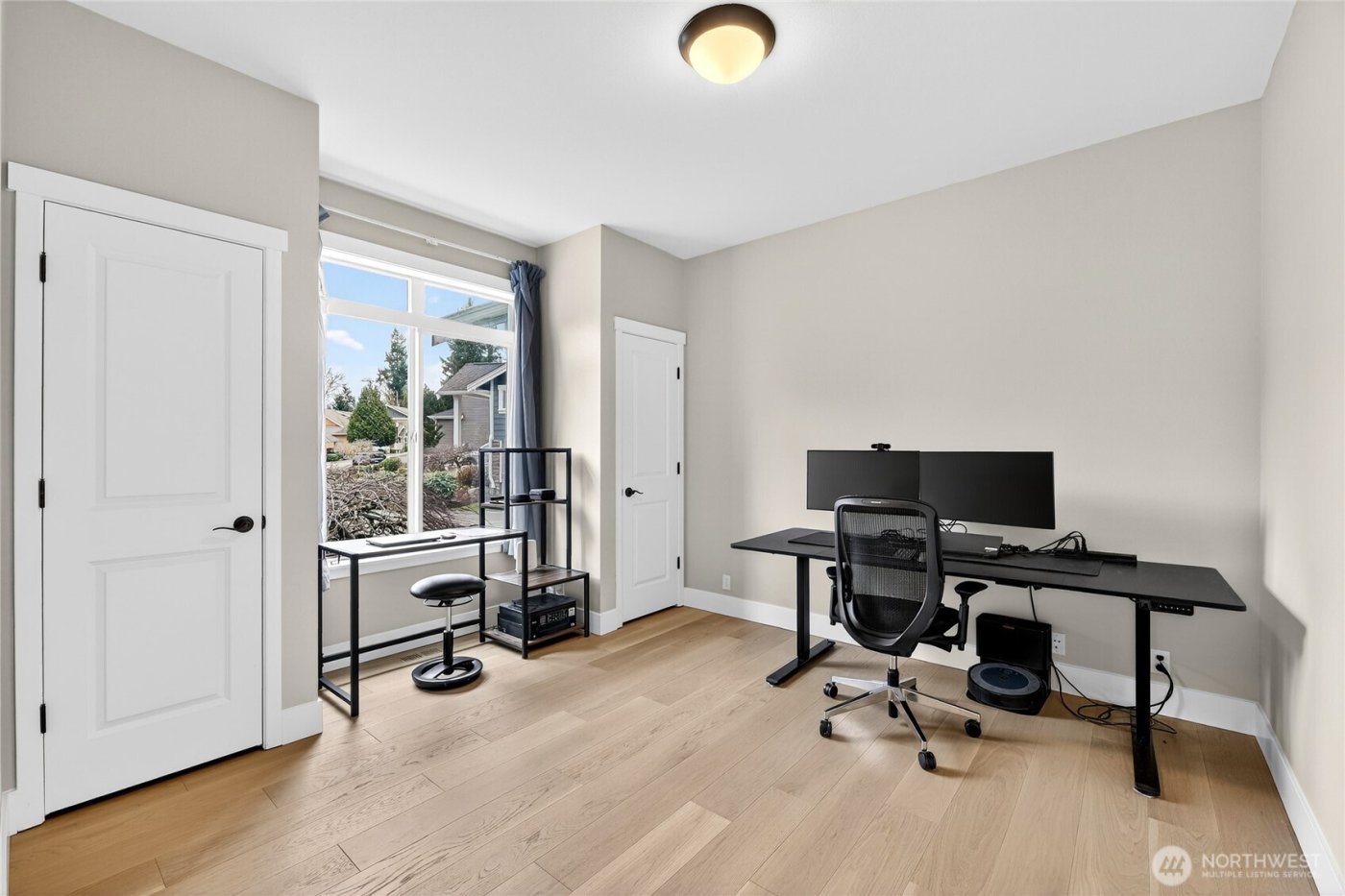 12235 15th Avenue SW, Burien, WA 98146