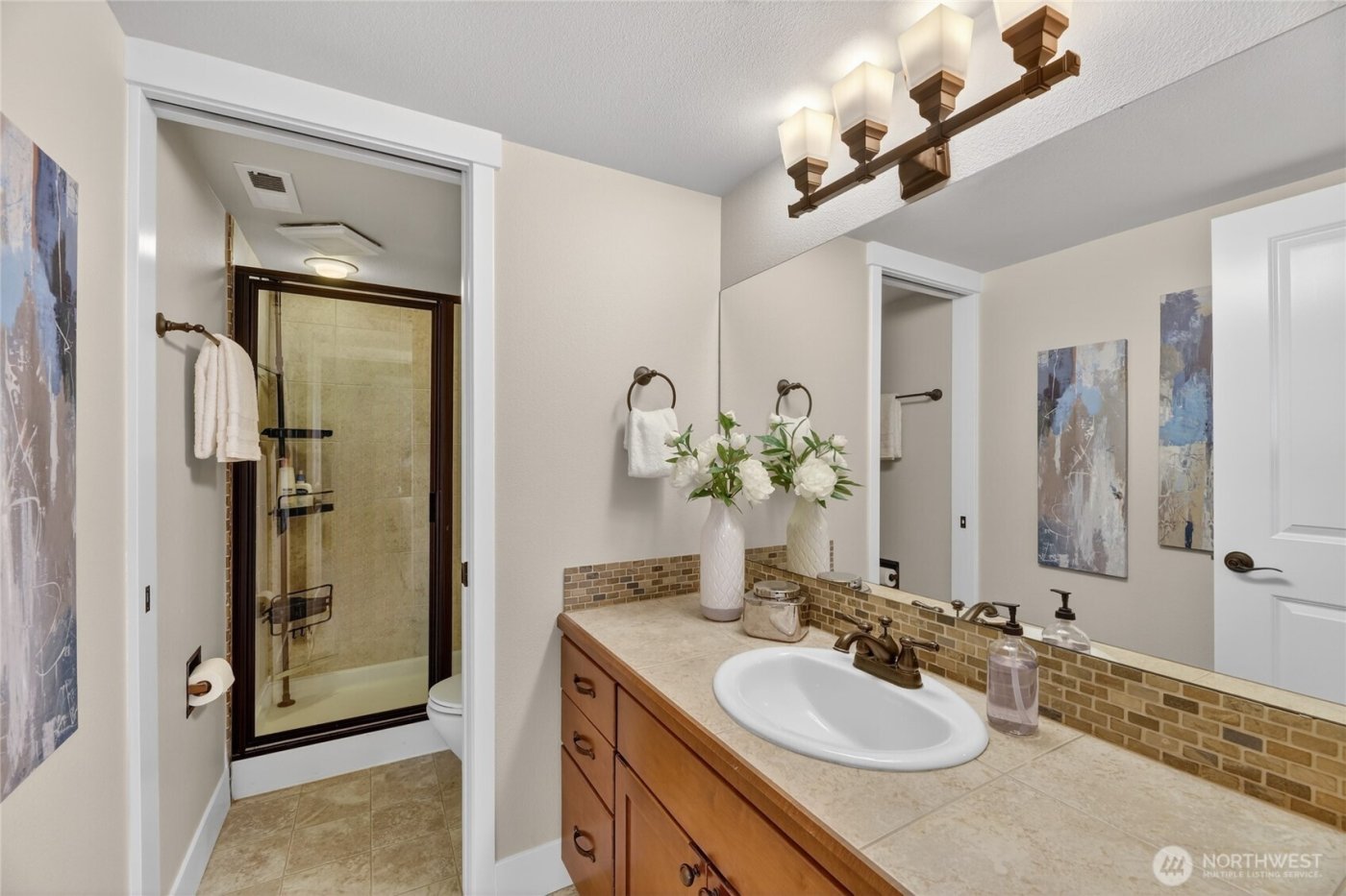 12235 15th Avenue SW, Burien, WA 98146