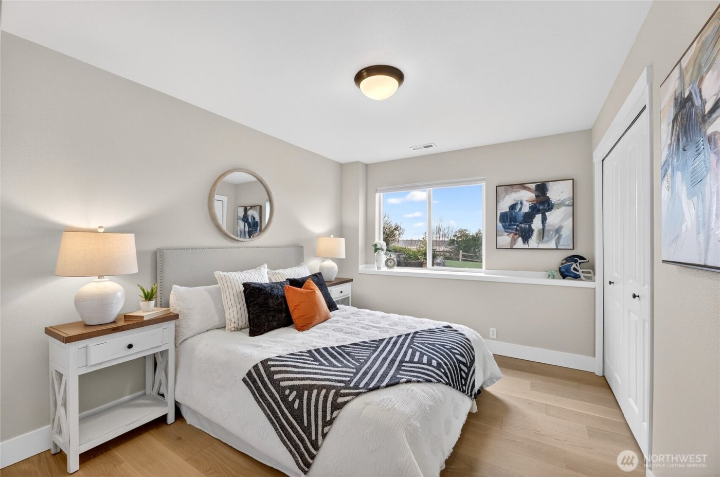 12235 15th Avenue SW, Burien, WA 98146