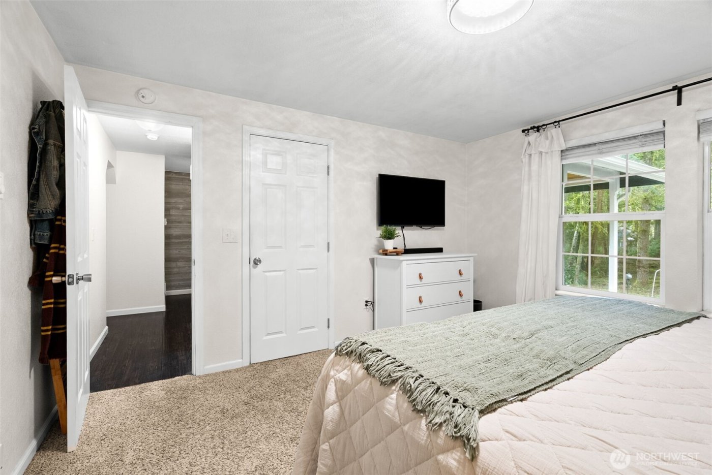 7451 Ebbert Drive SE, Port Orchard, WA 98367