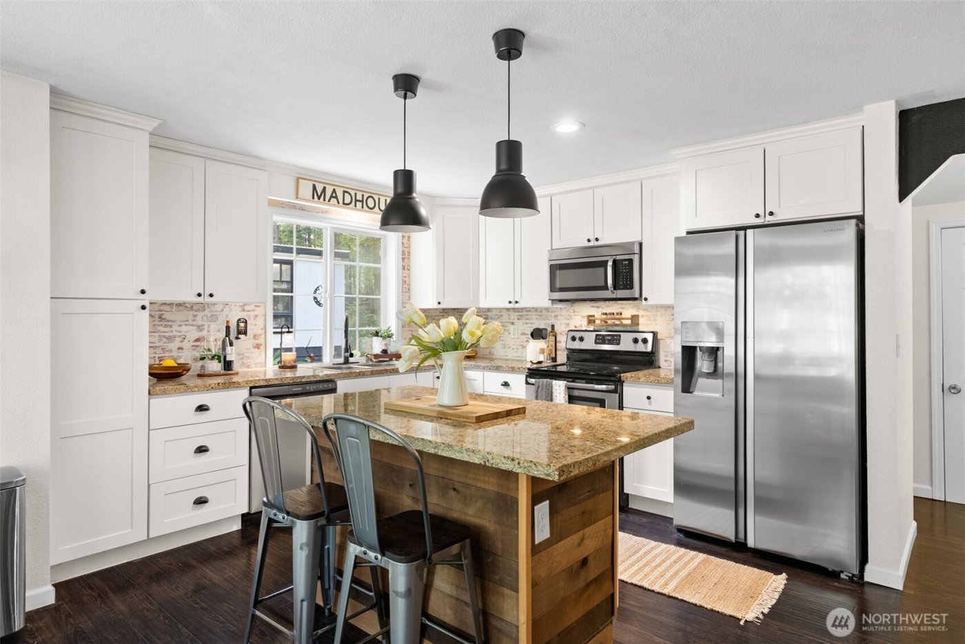 7451 Ebbert Drive SE, Port Orchard, WA 98367