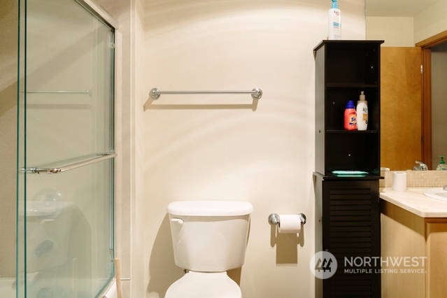 412 11th Avenue #203, Seattle, WA 98122