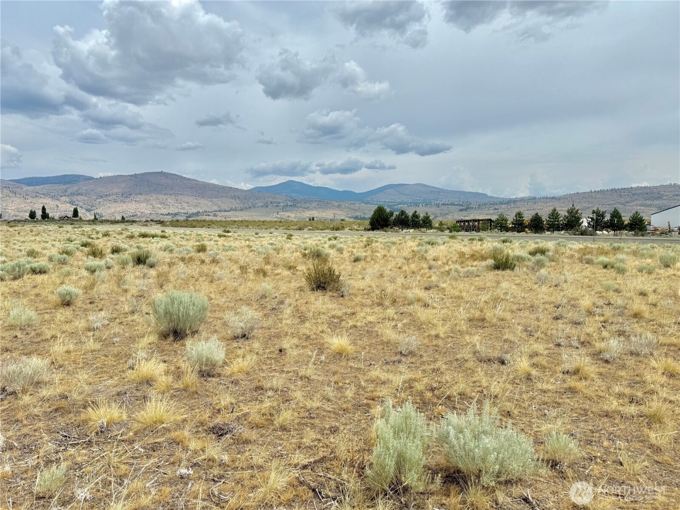 26 Old Riverside A Highway , Omak, WA 98841