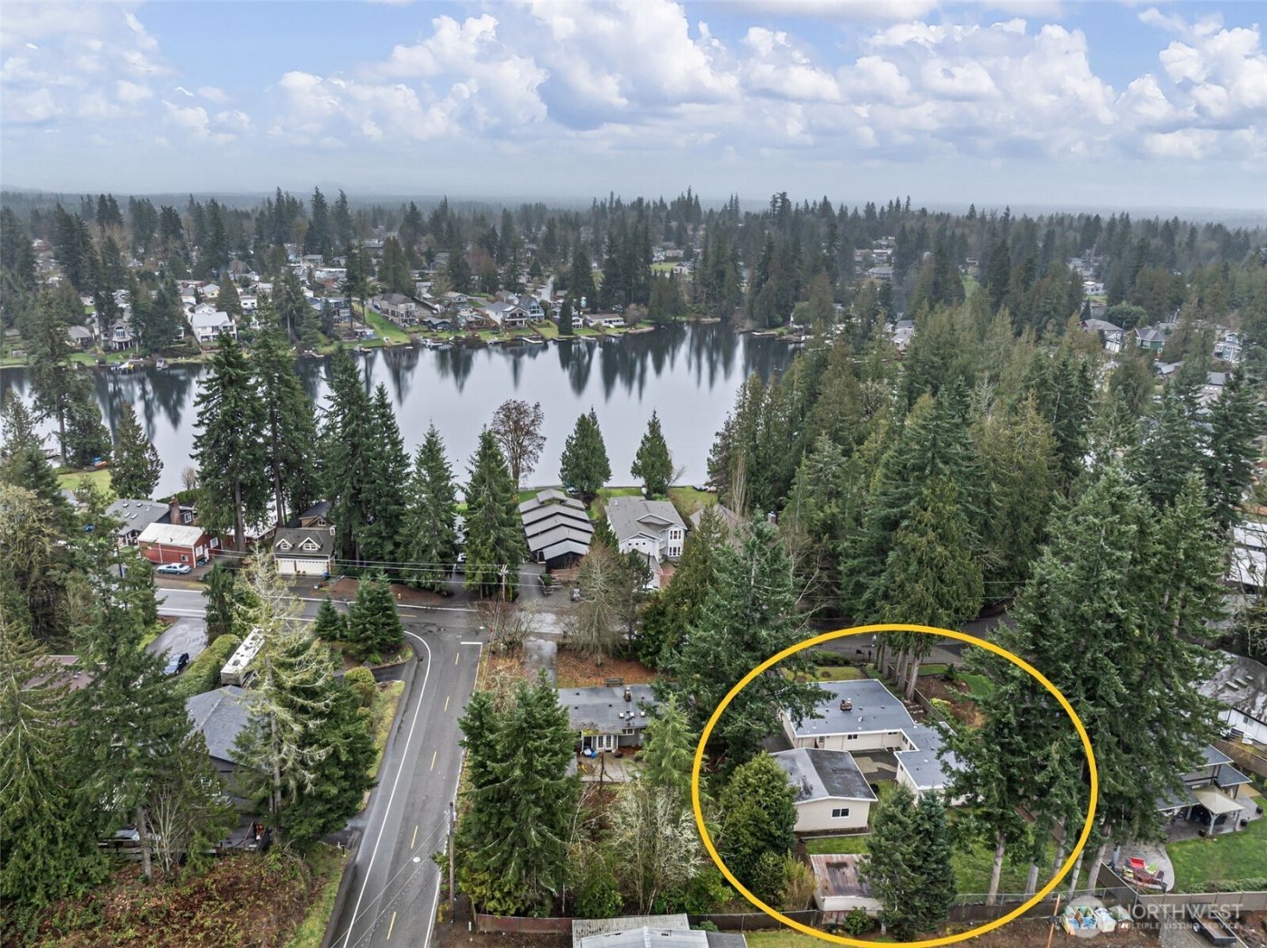 21614 SE 259th Street , Maple Valley, WA 98038