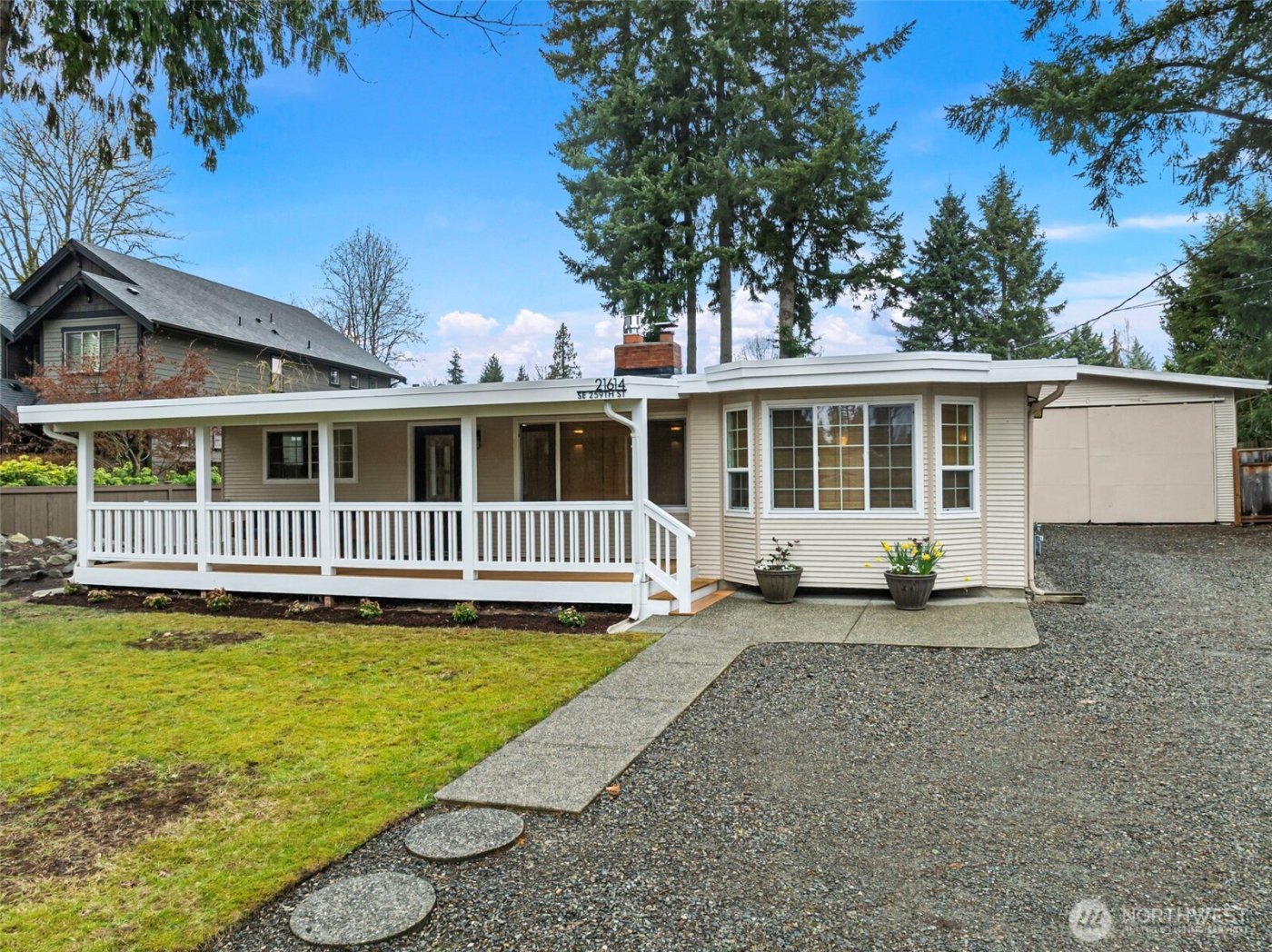 21614 SE 259th Street , Maple Valley, WA 98038