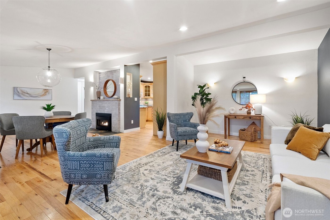 21614 SE 259th Street , Maple Valley, WA 98038