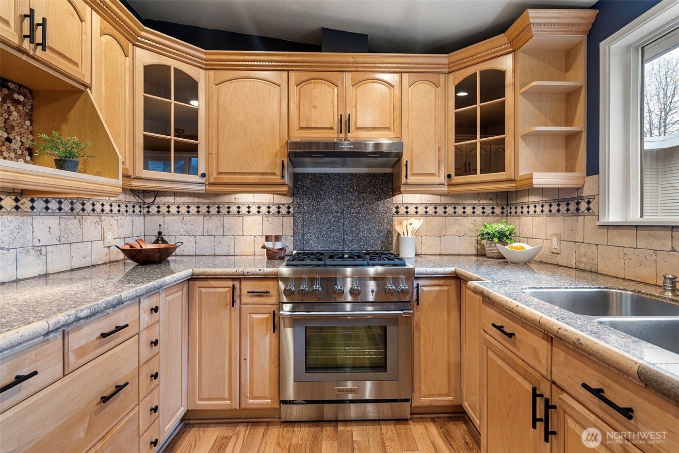 21614 SE 259th Street , Maple Valley, WA 98038