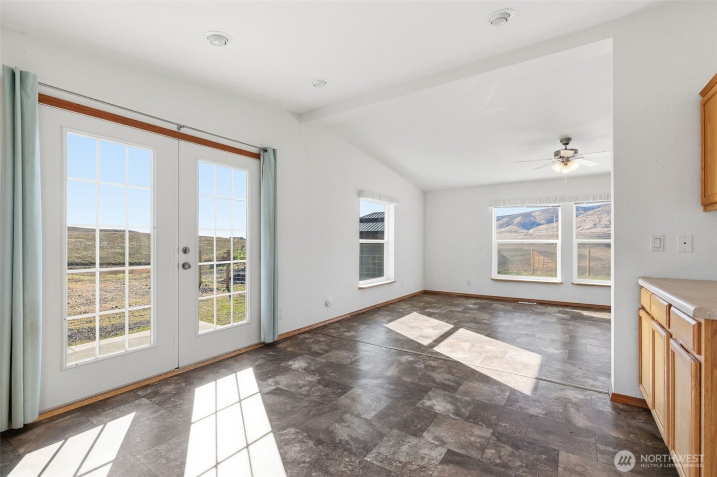 16161 N Wenas Road , Selah, WA 98942