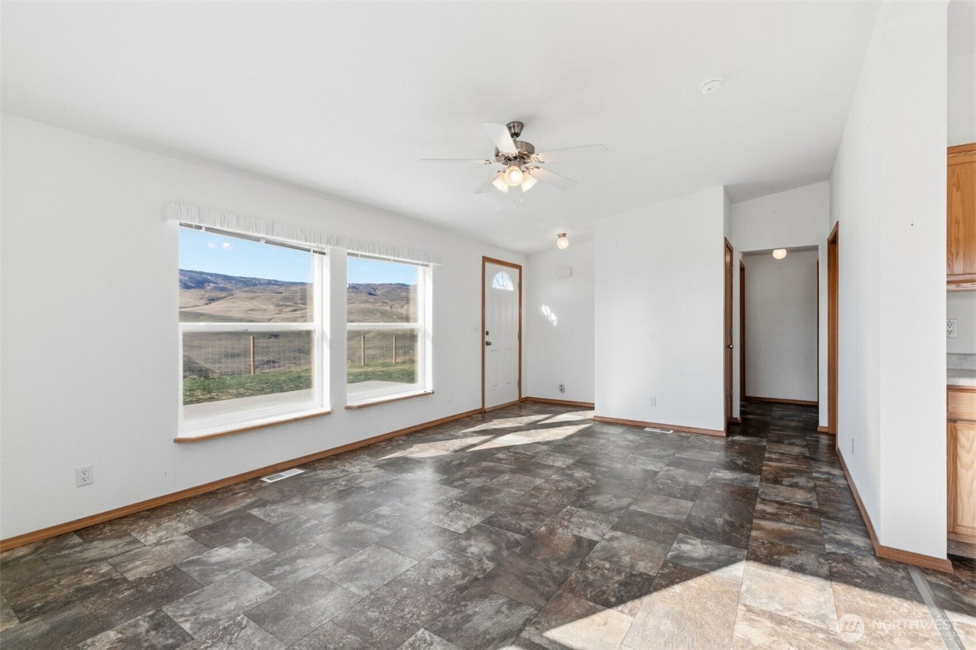 16161 N Wenas Road , Selah, WA 98942