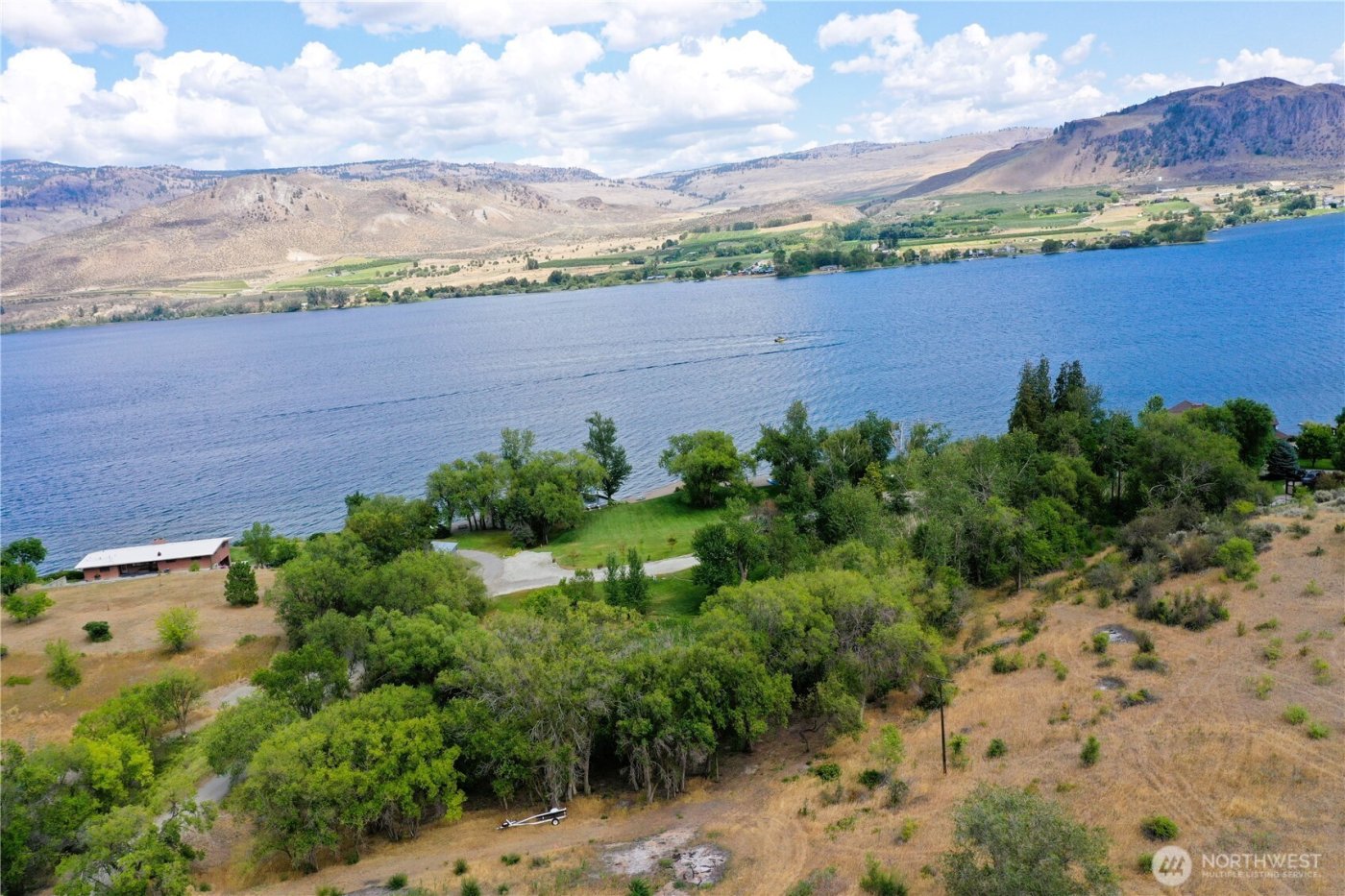 168 A Westlake Road , Oroville, WA 98844