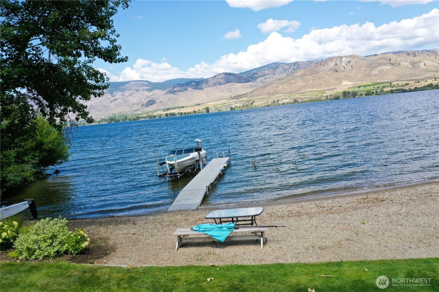 168 A Westlake Road , Oroville, WA 98844