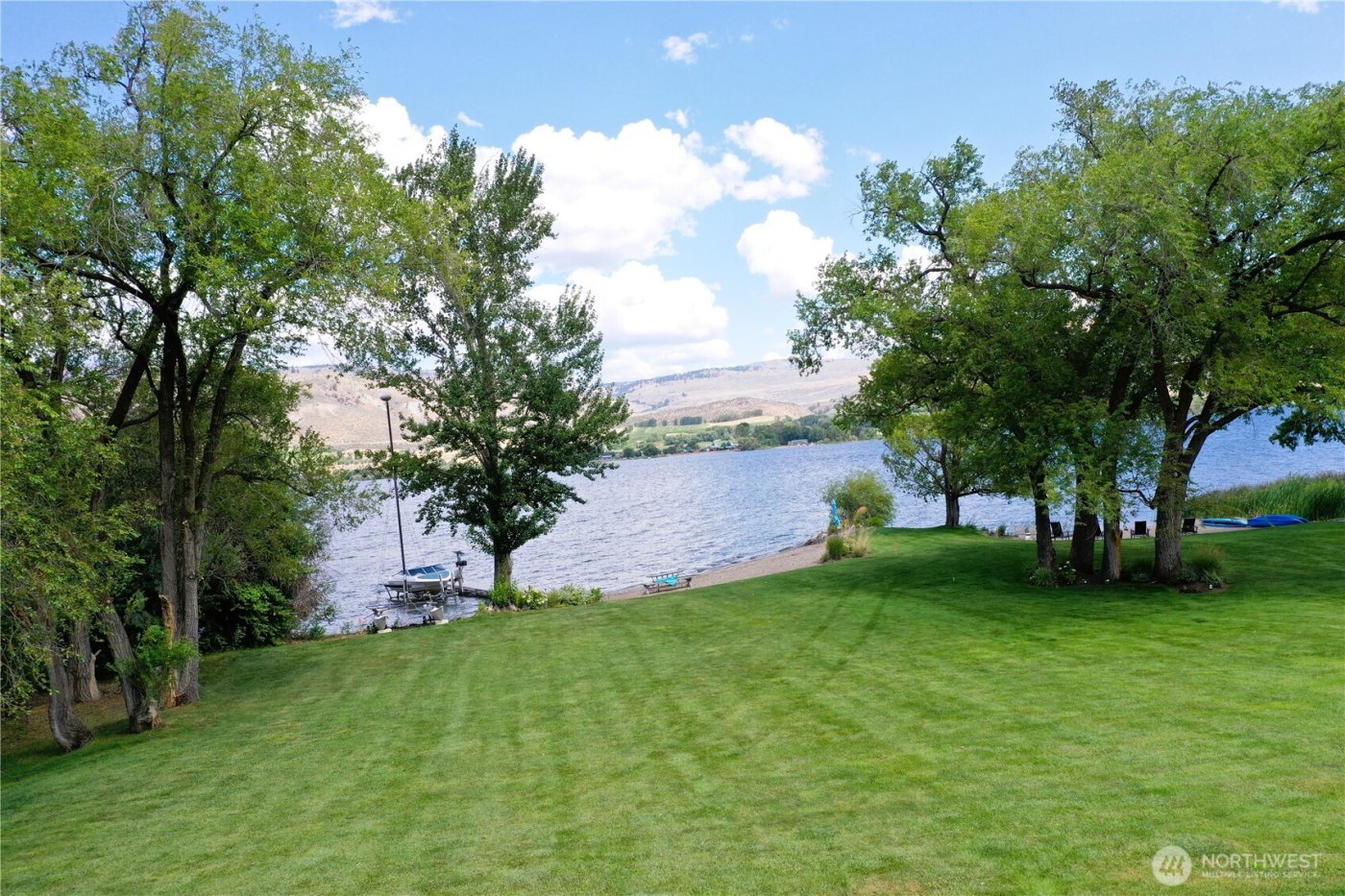 168 A Westlake Road , Oroville, WA 98844