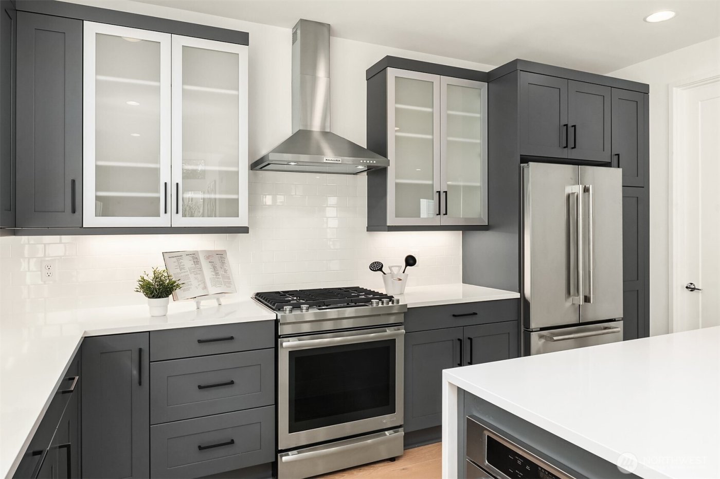 13368 SE 68th Place , Newcastle, WA 98059