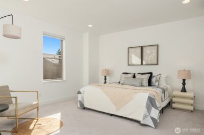 13368 SE 68th Place , Newcastle, WA 98059 - Photo 6