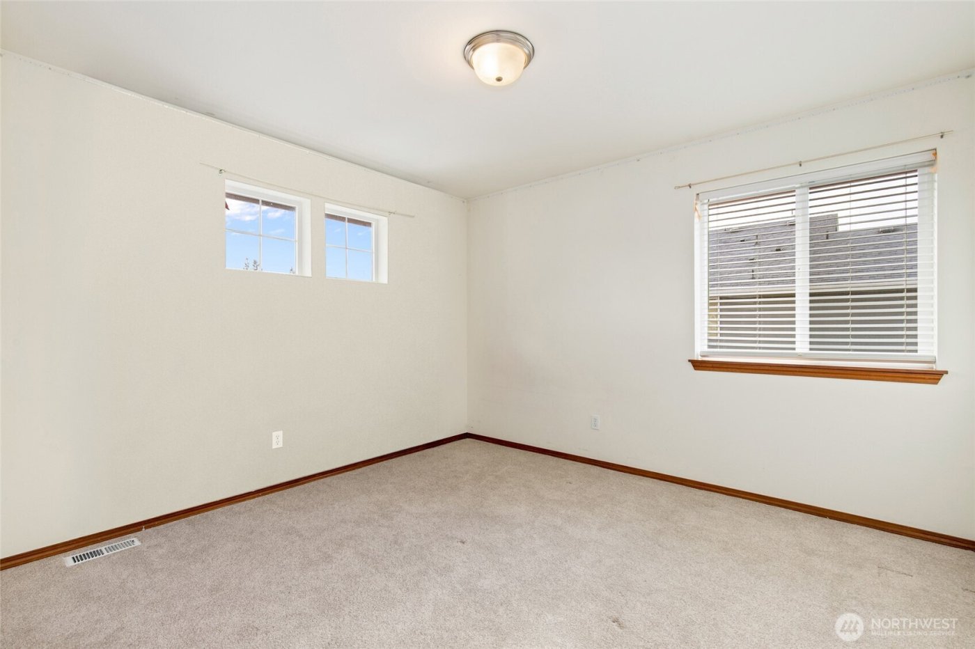 5907 77th Drive NE, Marysville, WA 98270