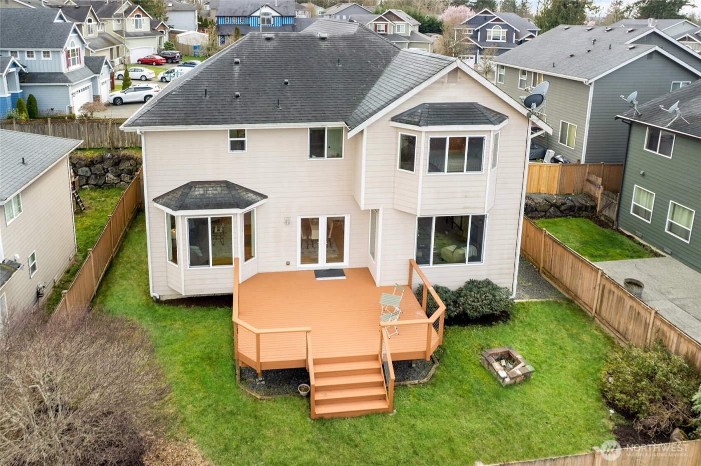 5907 77th Drive NE, Marysville, WA 98270