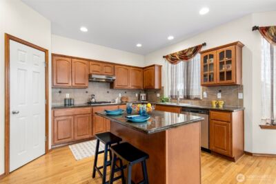 5907 77th Drive NE, Marysville, WA 98270 - Photo 9