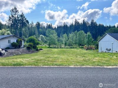 12122 Scott Creek Loop SW, Olympia, WA 98512