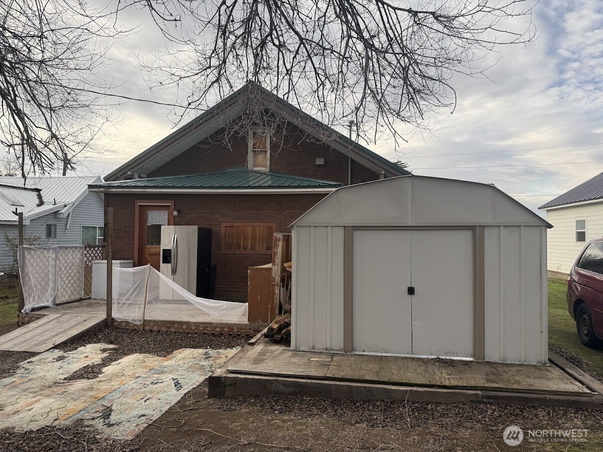 411 S Divisioon Street , Odessa, WA 99159