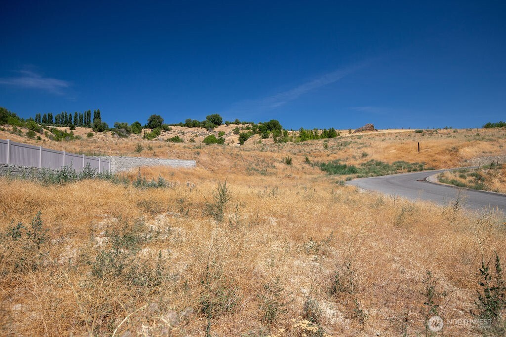 0 Lot 5 Ridgefield Way , Wenatchee, WA 98801