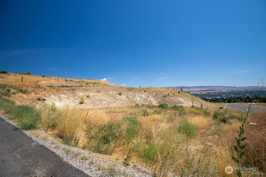 0 Lot 6 Ridgefield Way , Wenatchee, WA 98801