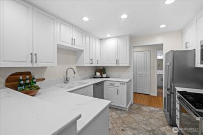 5225 50th Avenue NE #206, Seattle, WA 98105 - Photo 13