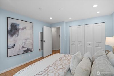 5225 50th Avenue NE #206, Seattle, WA 98105 - Photo 9