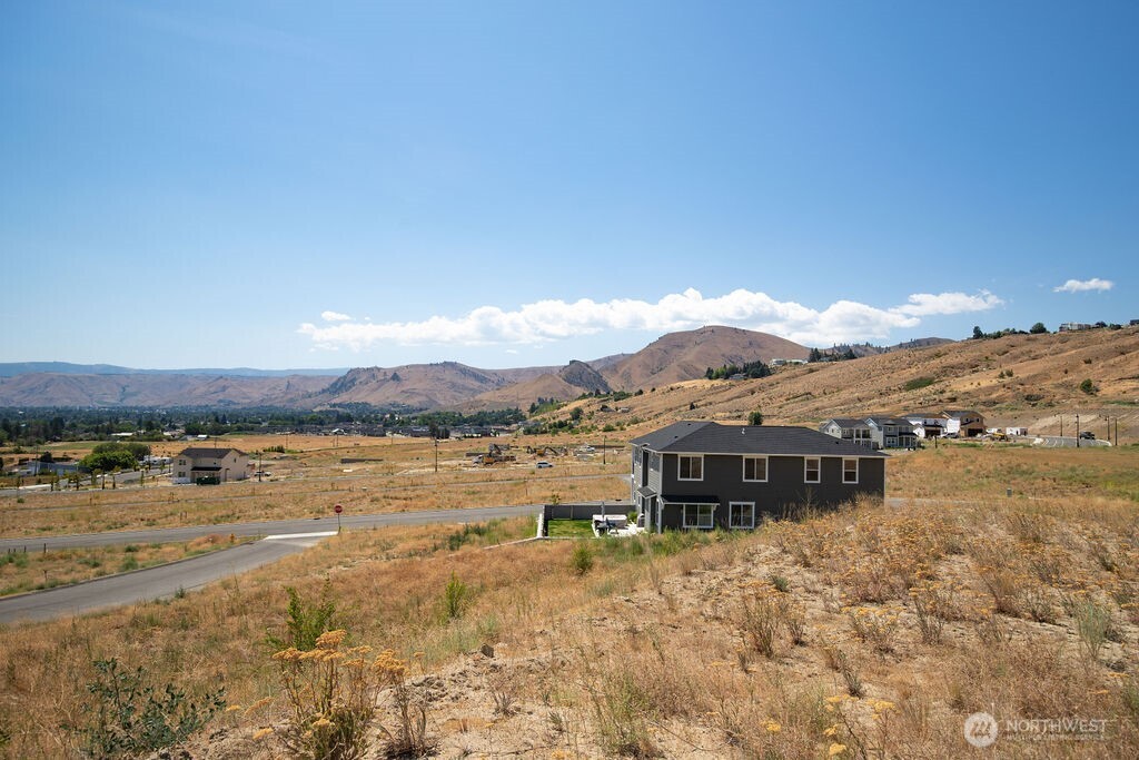 0 Lot 4 Farmstead Lane , Wenatchee, WA 98801