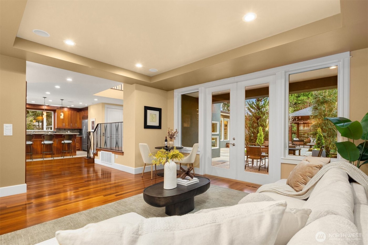 1610 10th Street W, Kirkland, WA 98033