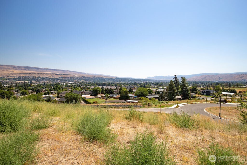 0 Lot 3 Farmstead Lane , Wenatchee, WA 98801