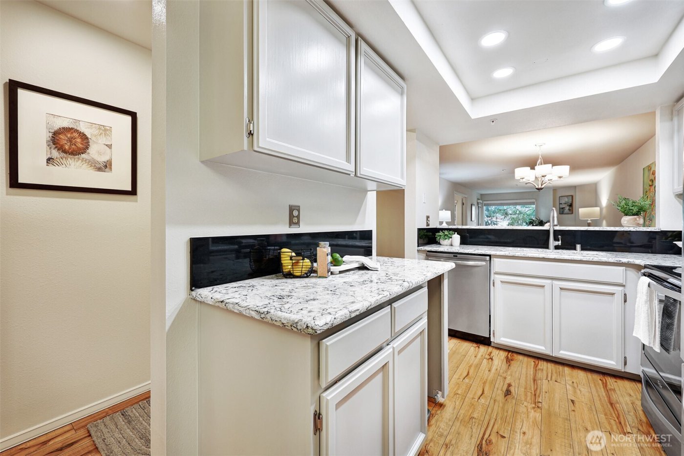 823 N 161st Place #105, Shoreline, WA 98133