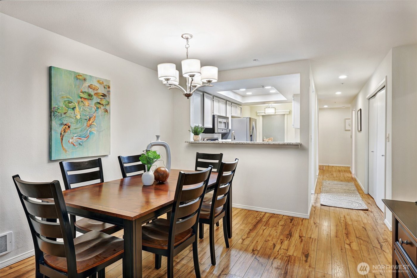 823 N 161st Place #105, Shoreline, WA 98133