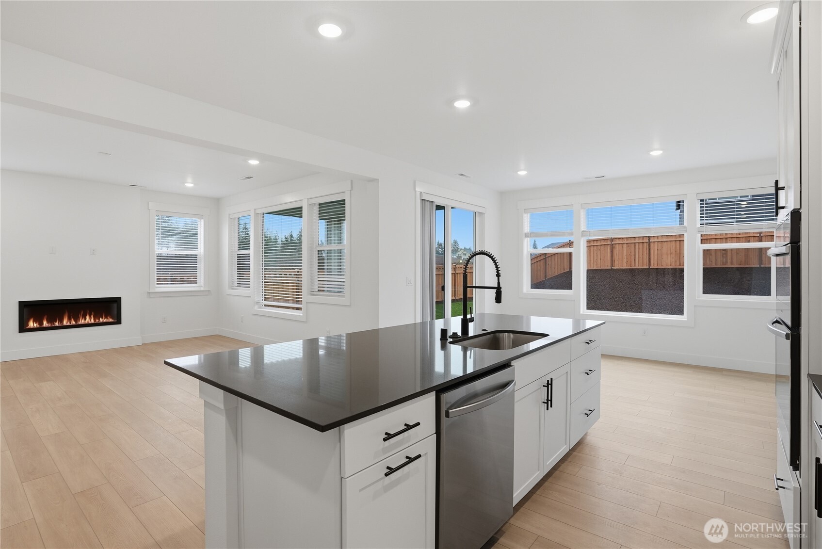 20464 Myrtle Place E, Bonney Lake, WA 98391