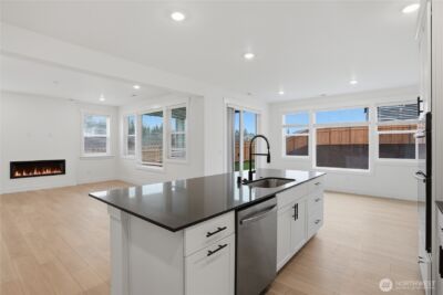 20464 Myrtle Place E, Bonney Lake, WA 98391 - Photo 5