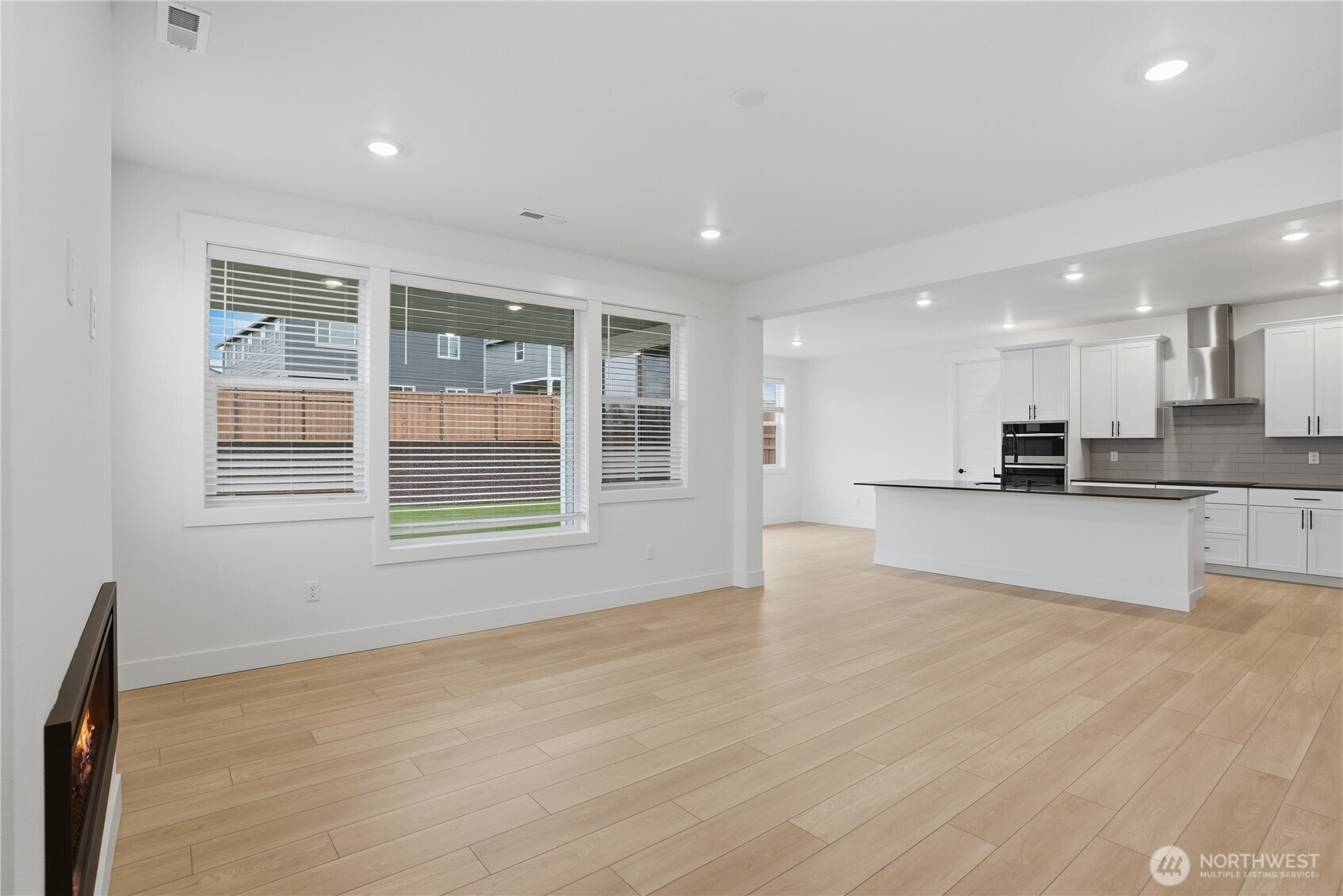 20464 Myrtle Place E, Bonney Lake, WA 98391