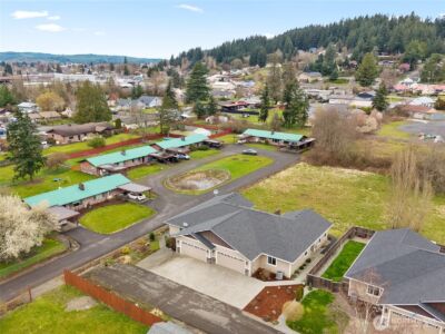 676 SW 20th Street #A, Chehalis, WA 98532 - Photo 2