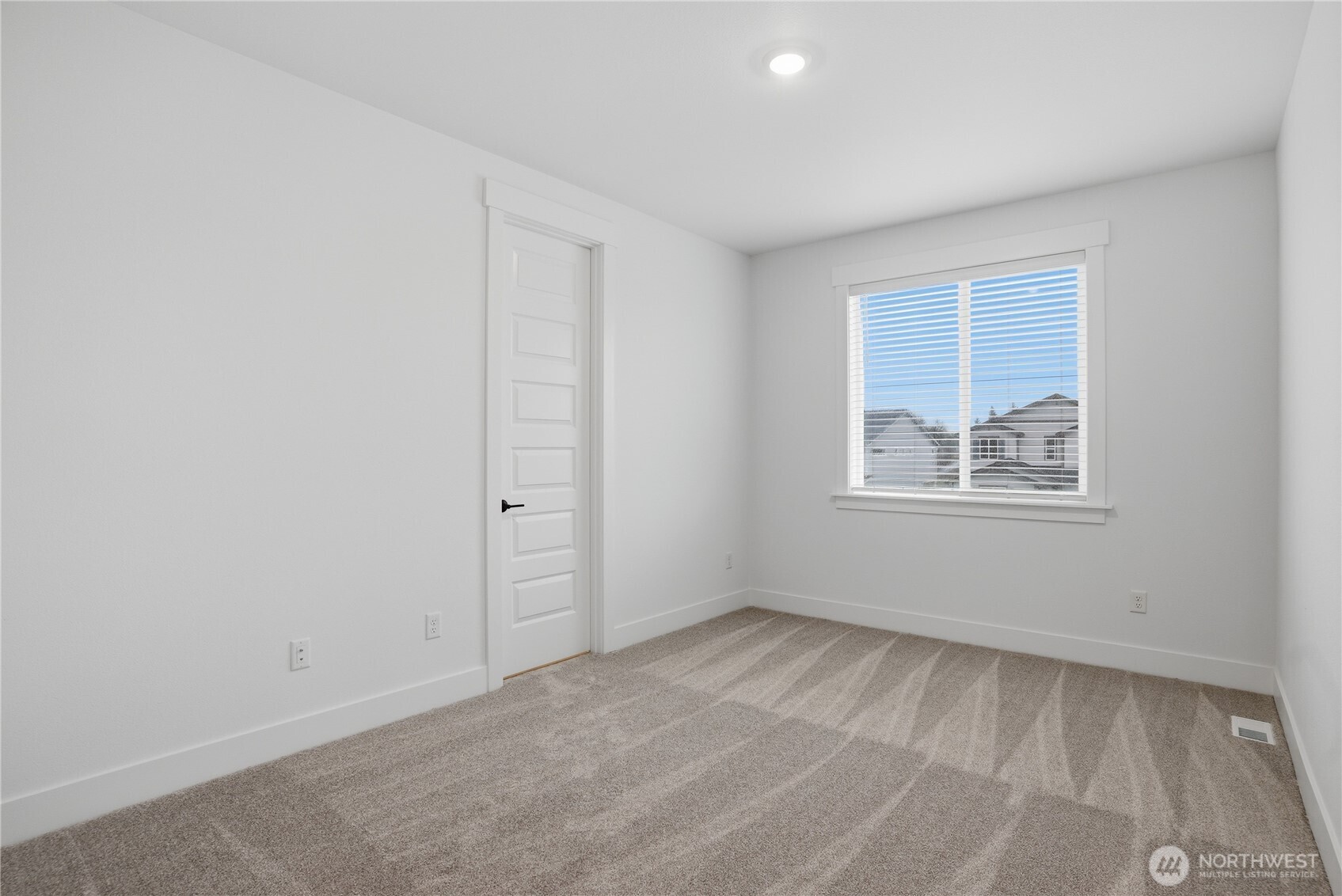 20409 Mystic Place E, Bonney Lake, WA 98391