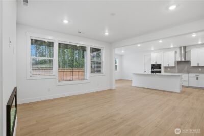 20409 Mystic Place E, Bonney Lake, WA 98391 - Photo 7