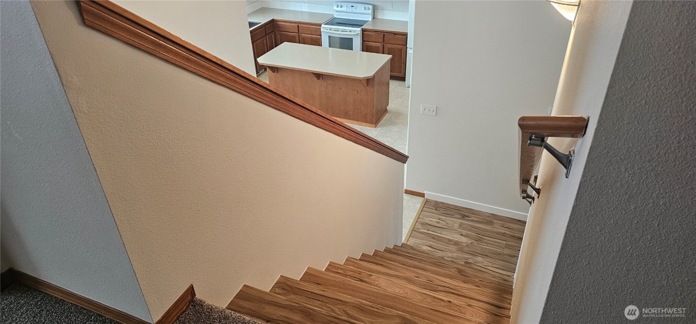 9131 Thea Rose Drive SE, Yelm, WA 98597