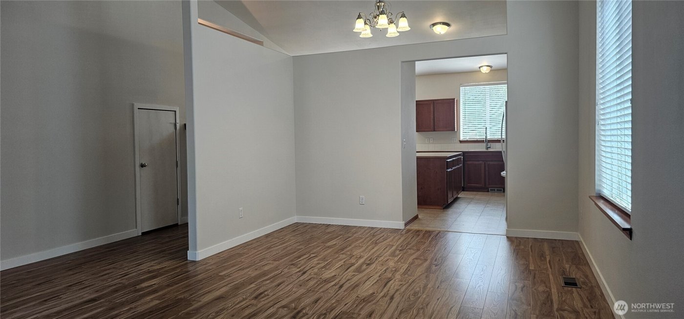 9131 Thea Rose Drive SE, Yelm, WA 98597