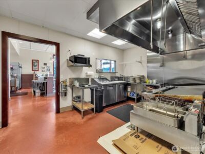1421 Pioneer Highway , Silvana, WA 98287-4009 - Photo 14