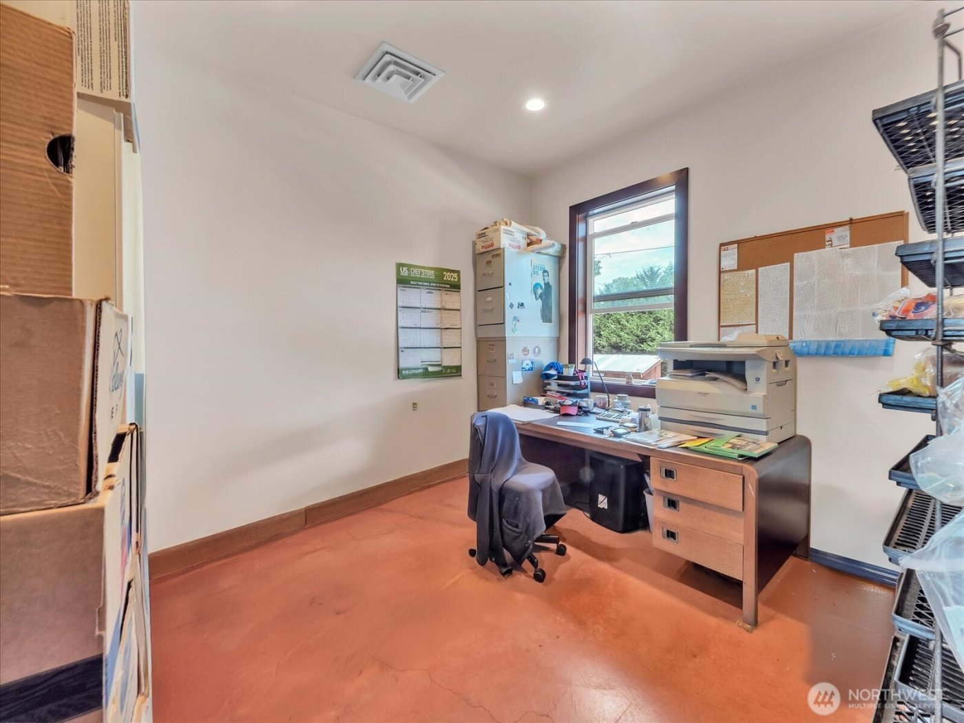 1421 Pioneer Highway , Silvana, WA 98287-4009