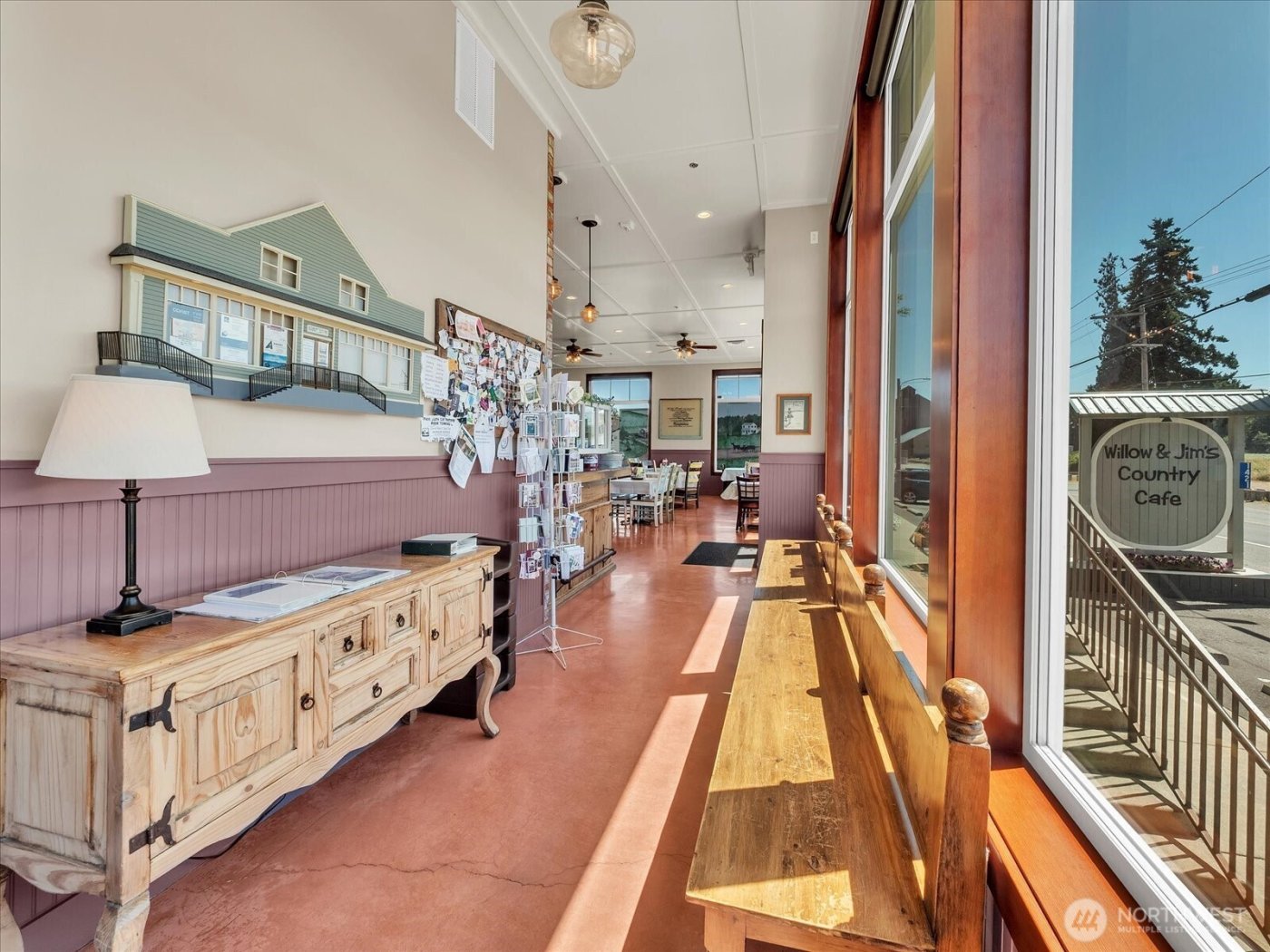 1421 Pioneer Highway , Silvana, WA 98287-4009