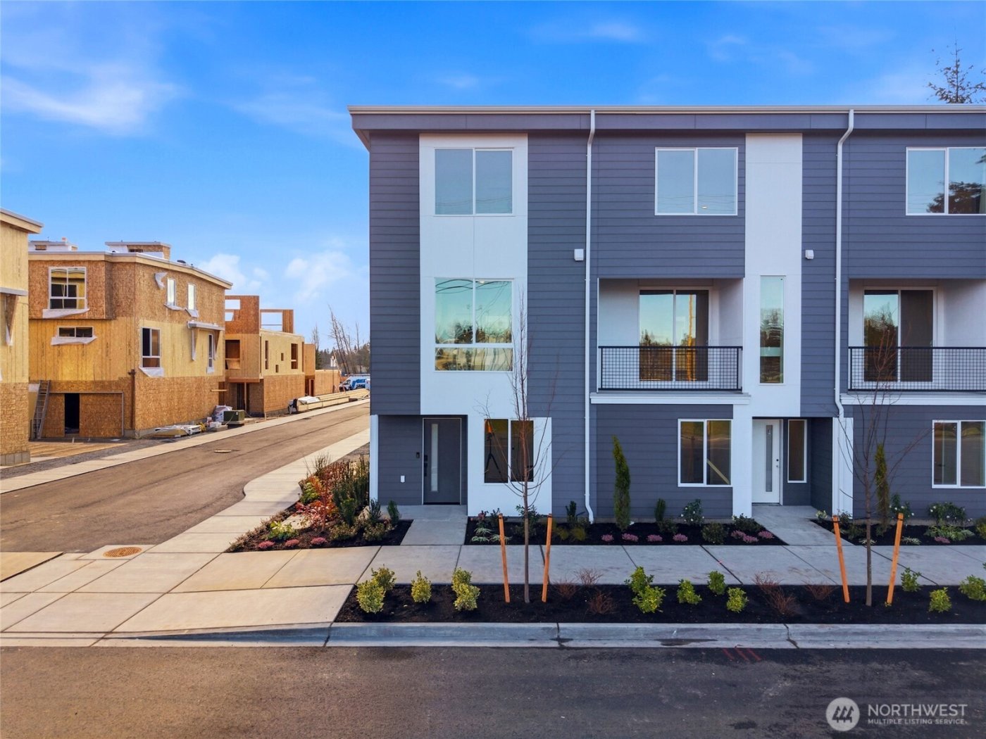 222 124th Street SW #D2, Everett, WA 98204