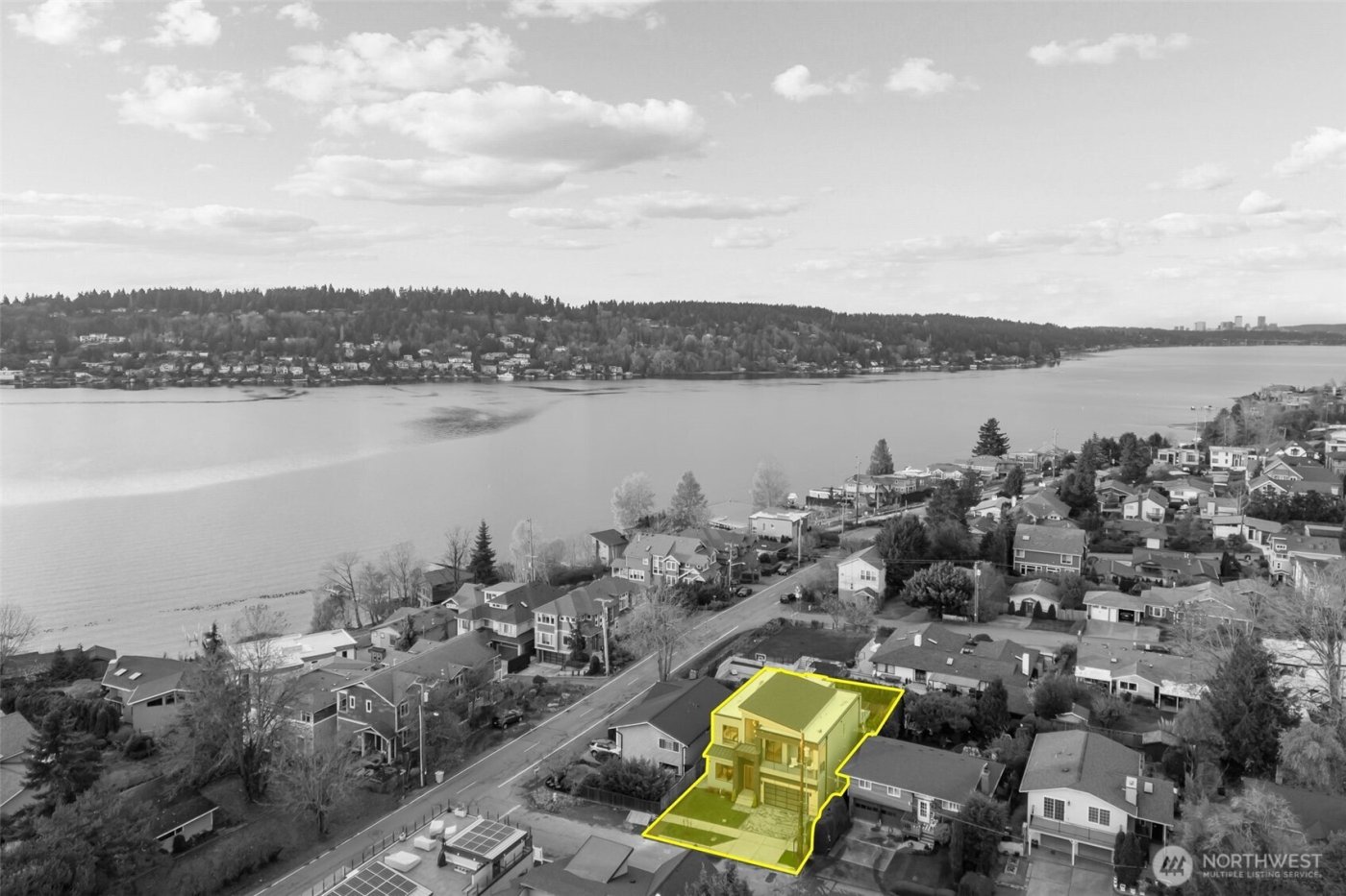 904 N 33rd Place , Renton, WA 98056