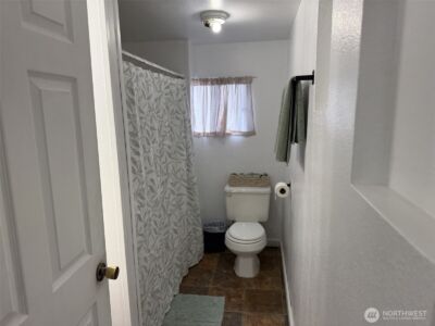 319 E Section Street , Mount Vernon, WA 98273 - Photo 17